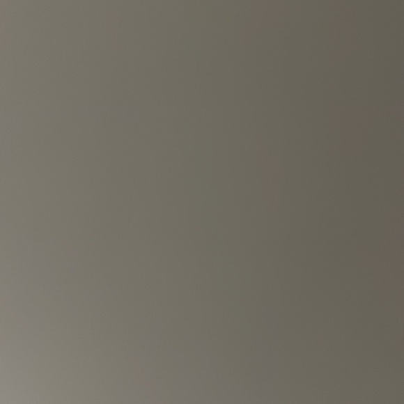 Meet your Posher, Caroline - Picture 1 of 1